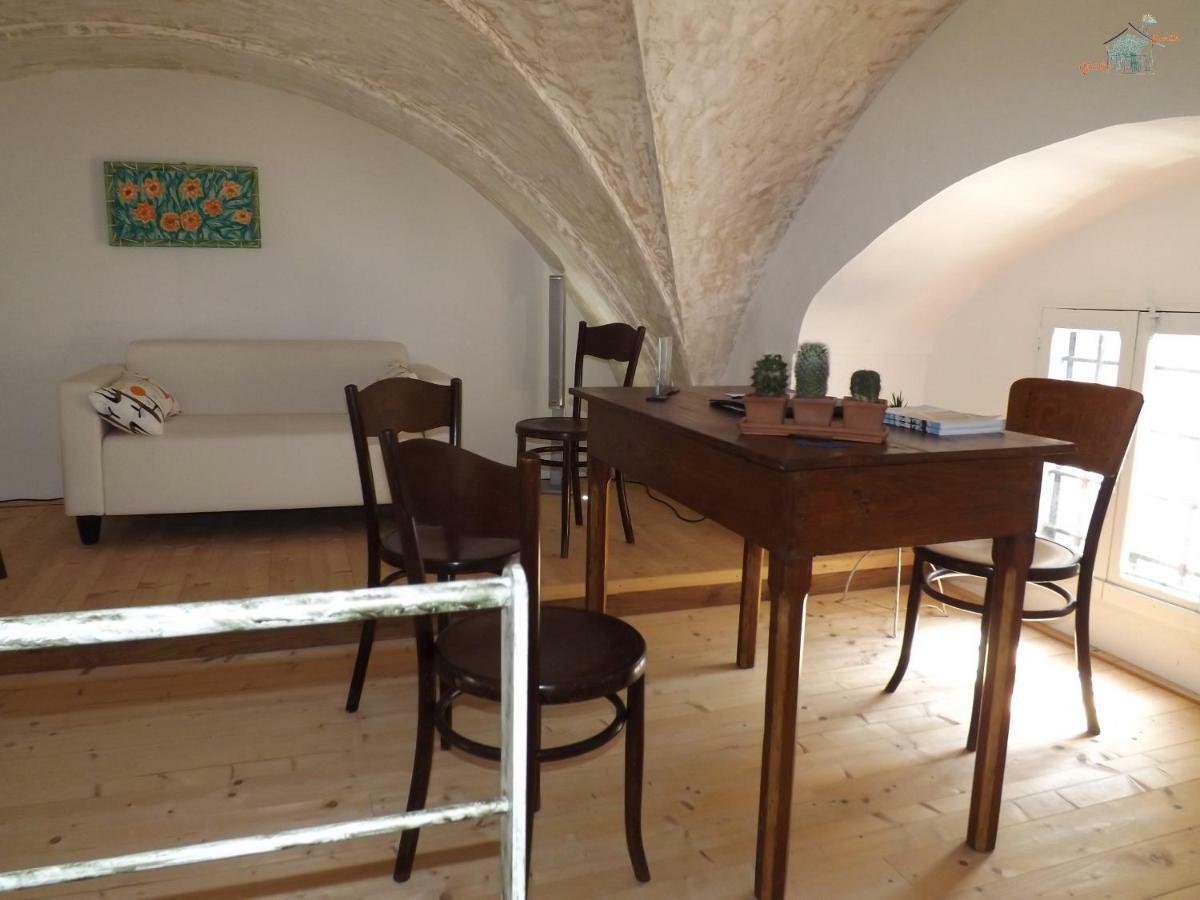 Bed and Breakfast Giardino Nascosto Taviano  Exterior foto